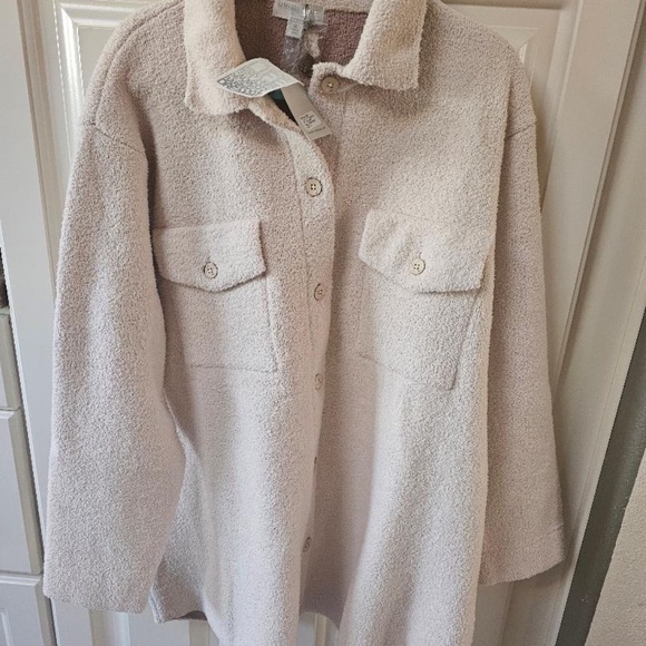 BAREFOOT DREAMS COZY CHIC SHACKET - Picture 1 of 3